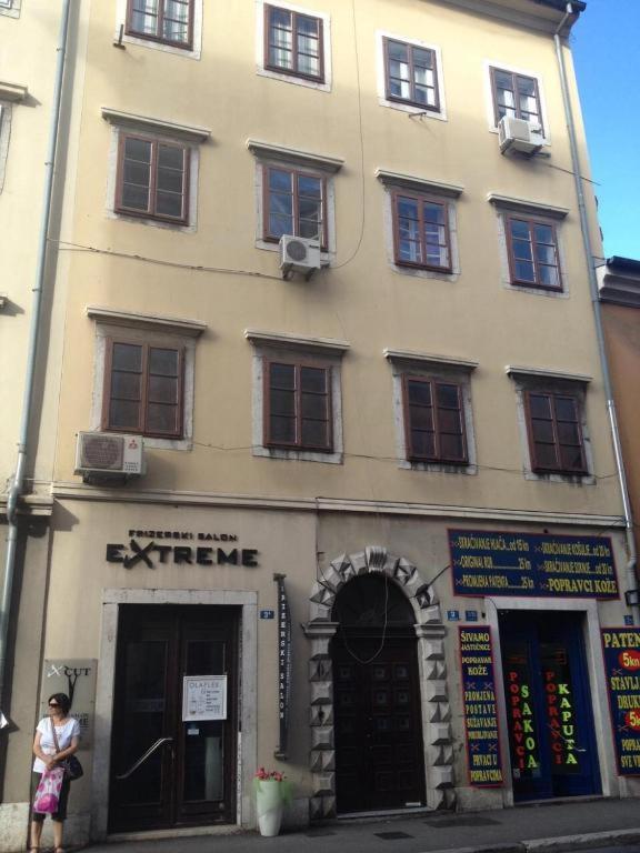 Apartman Licia Rijeka Exteriör bild