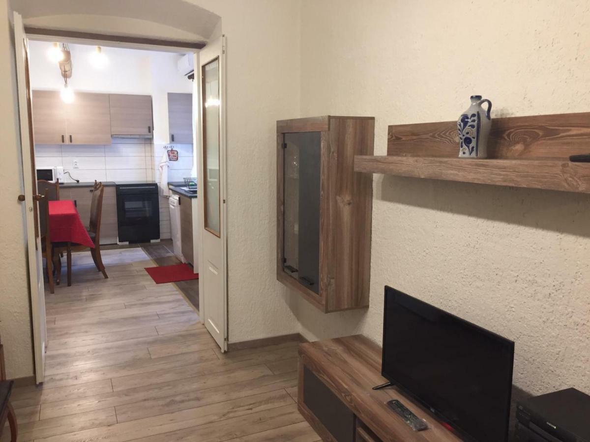 Apartman Licia Rijeka Exteriör bild