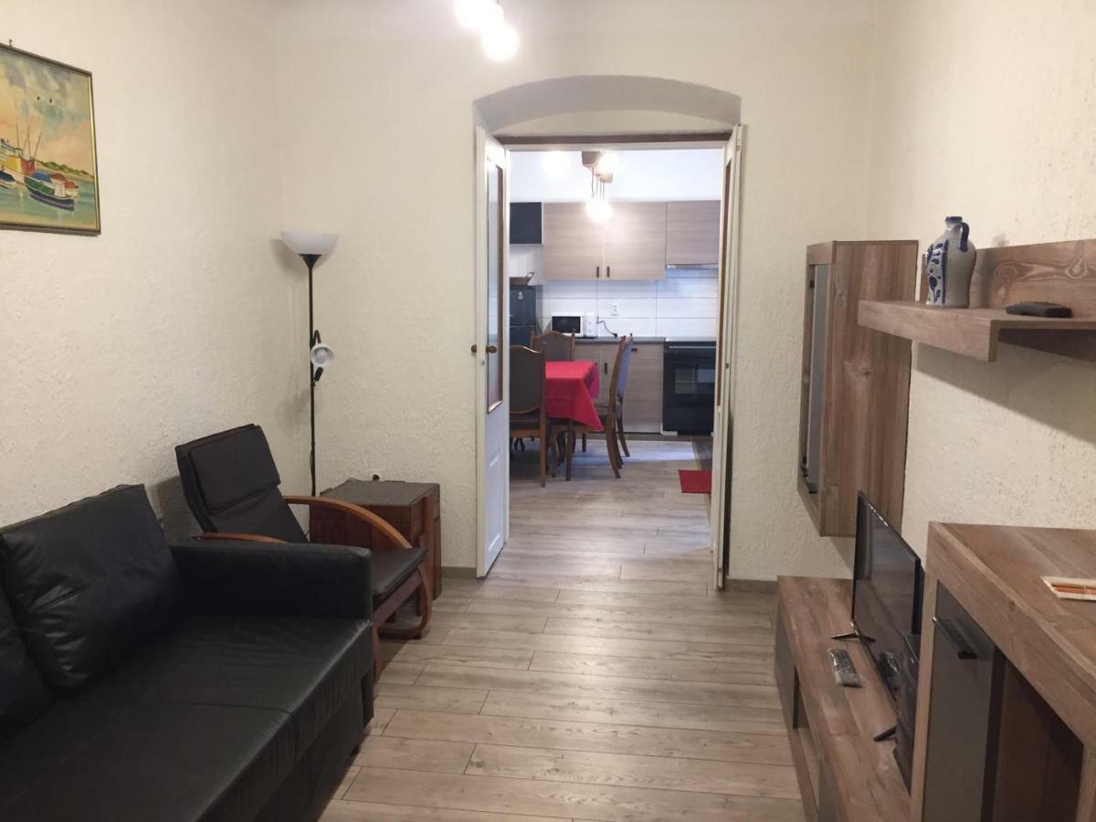 Apartman Licia Rijeka Exteriör bild